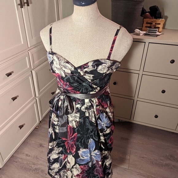 Rw&co Floral Cocktail Dress - Picture 3 of 12